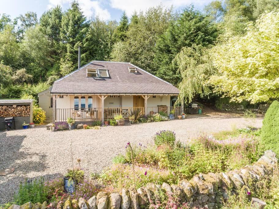 The Mews - A Cottage With A Spectacular Lake View Port Of Menteith Dış mekan fotoğraf
