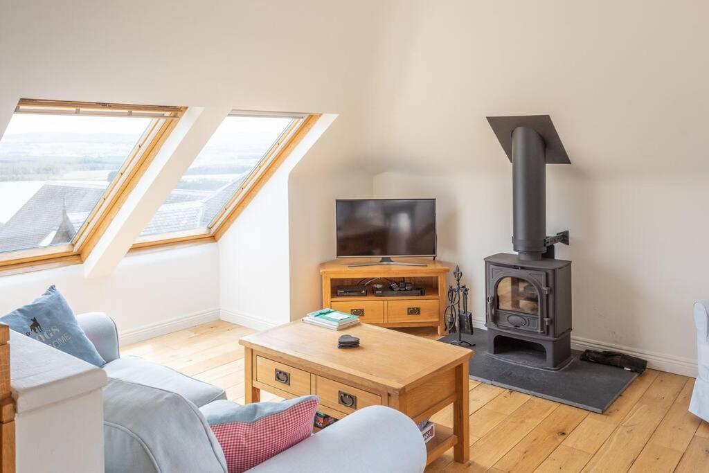 The Mews - A Cottage With A Spectacular Lake View Port Of Menteith Dış mekan fotoğraf